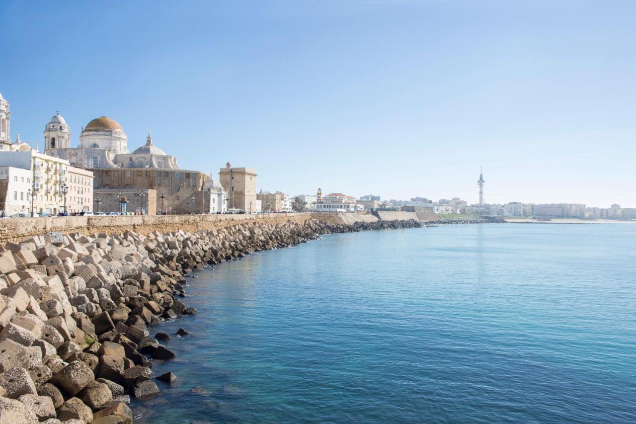 Apartamento Cadiz Centro Blue Window Luaran gambar